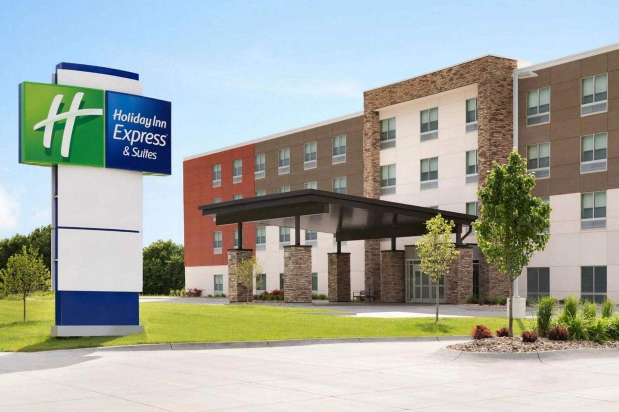 Holiday Inn Express & Suites Haltom City - Ft. Worth By Ihg Exteriér fotografie